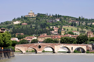 PONTE PIETRA