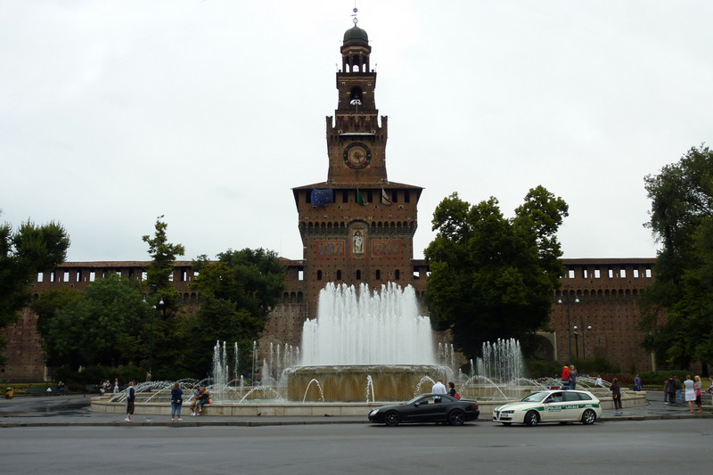 ''Infrazione …'' - Milano