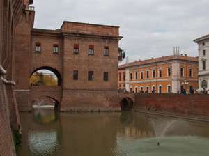 i ponti di entrata al castello