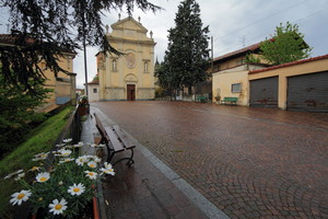 Piazza Conte Enrico Marone Cinzano