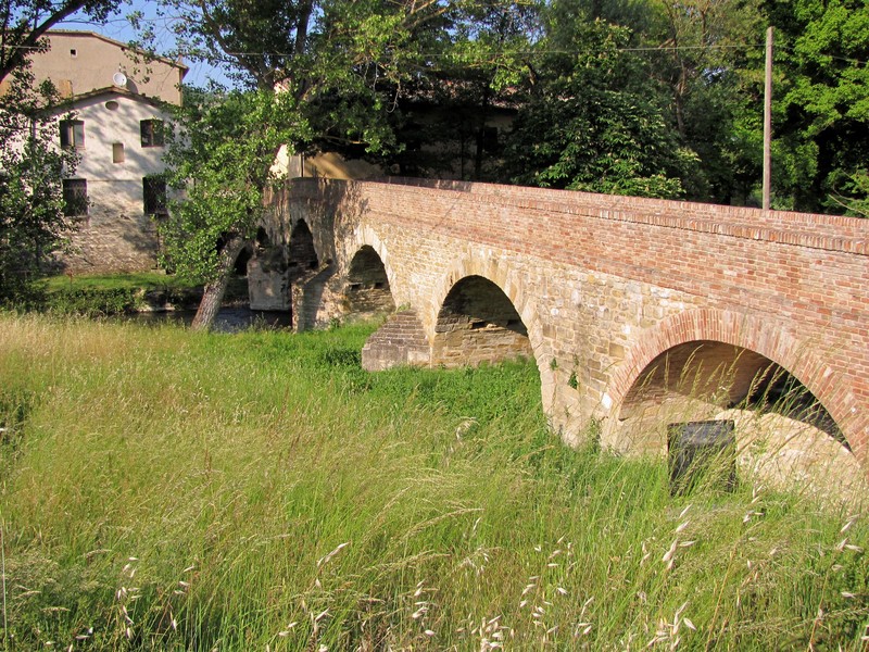 ''Pontelatrave'' - Pievebovigliana