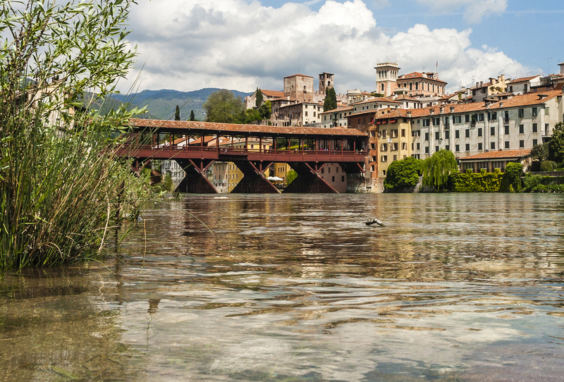 ''Sul fiume dorato'' - Bassano del Grappa