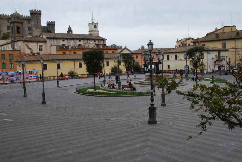 ''Piazza IV Novembre'' - Bracciano
