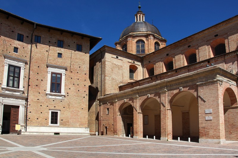 ''PIAZZA DUCA FEDERICO'' - Urbino