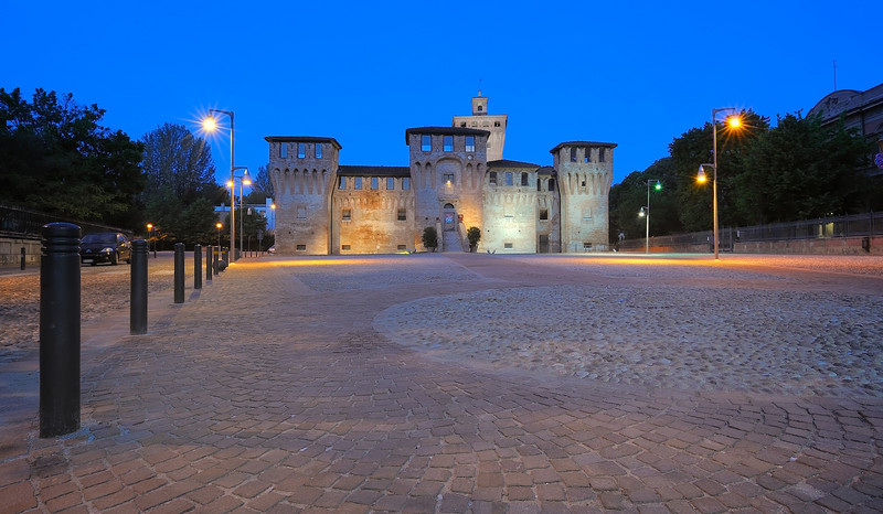 ''Piazzale della Rocca'' - Cento