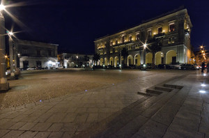 Piazza Duomo di sera