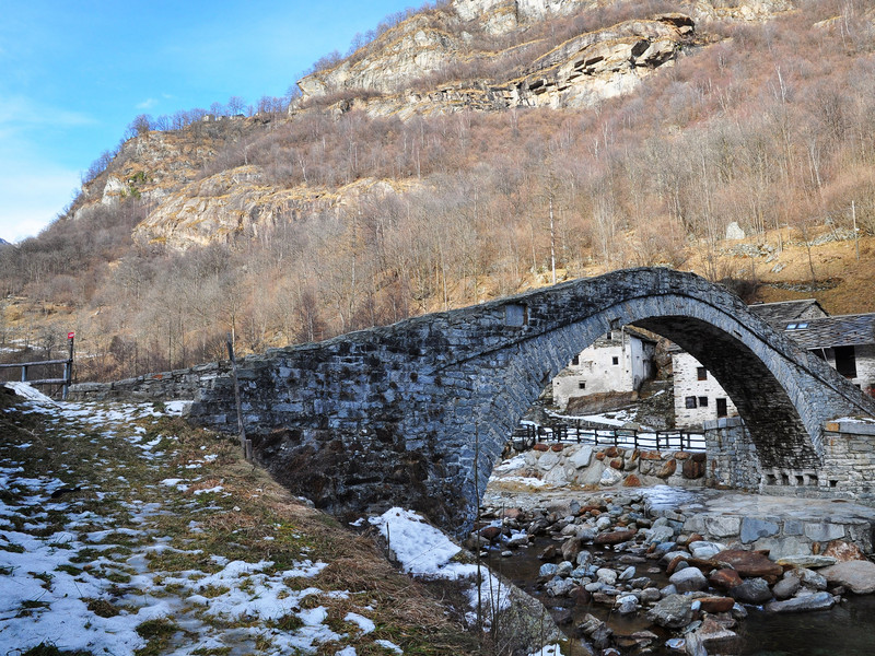 ''Lassù sui monti in Val Chiusella'' - Traversella
