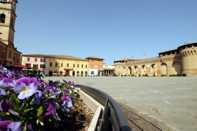 ''piazza con giardino'' - Forlimpopoli