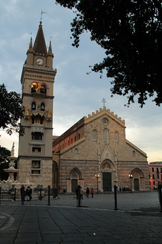 ''Piazza Duomo'' - Messina