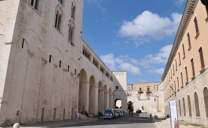 ''Largo Urbano II'' - Bari