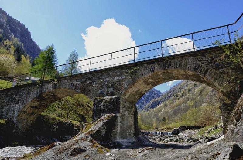 ''Il ponte di San Bartolomeo in Val Venina'' - Piateda
