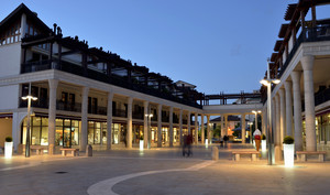 Piazza Todeschini in blu