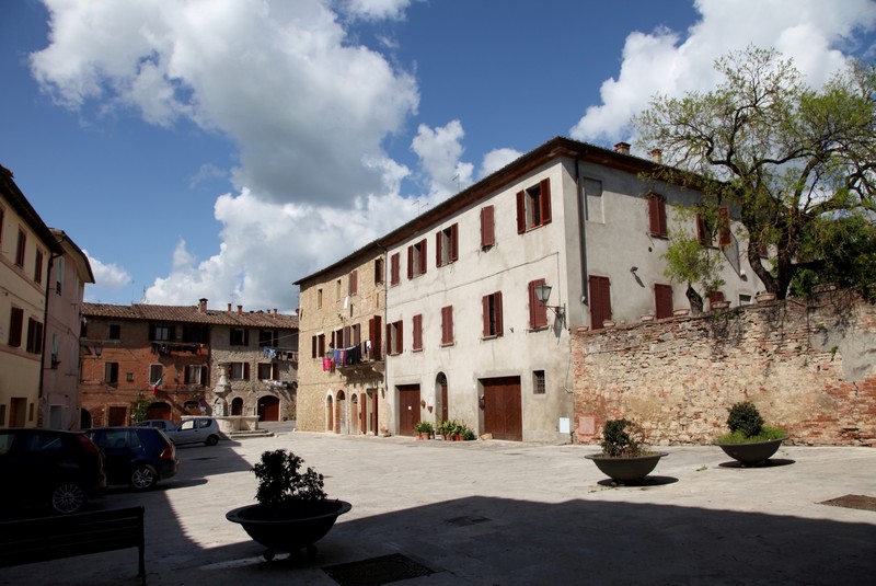 ''Piazza del Grano'' - Asciano