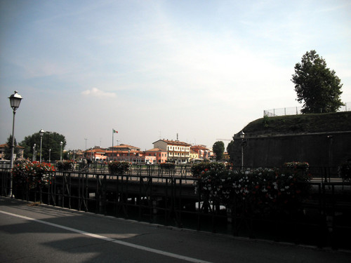 72999-800x600 72999-800x600