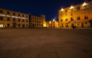 Quiete in Piazza Duomo