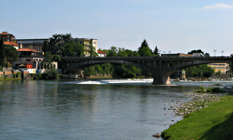 ''L’altro'' - Bassano del Grappa