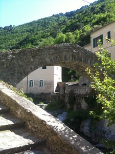 Il vecchio ponte di Zuccarello