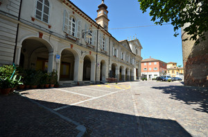 Verso il giardino del castello