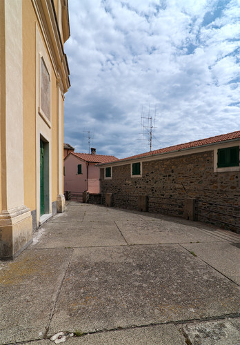 73833-557x800 73833-557x800