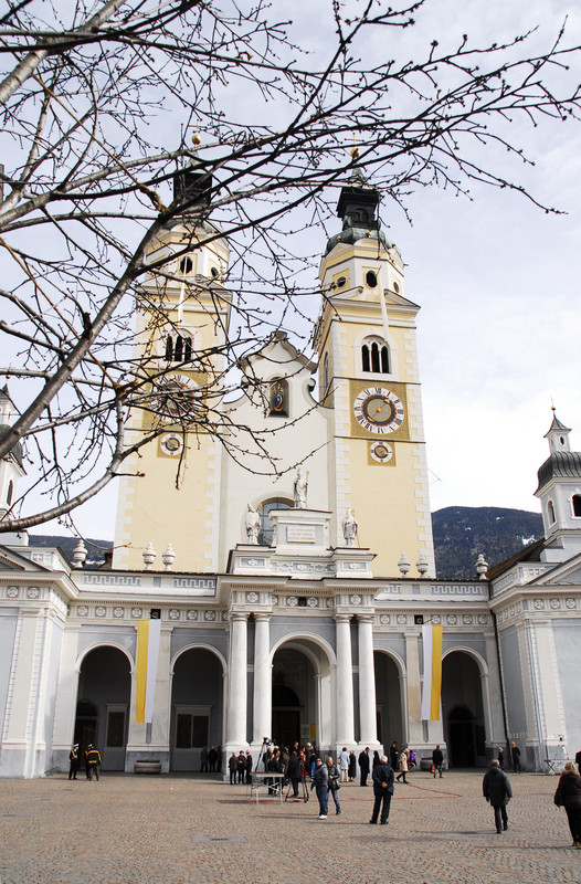 ''Domenica in piazza Duomo'' - Bressanone