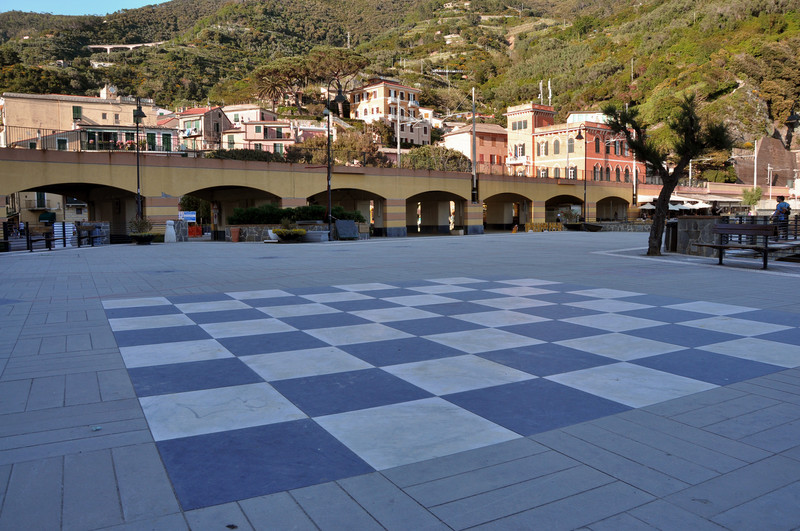 ''Scacchi o Dama?'' - Monterosso al Mare