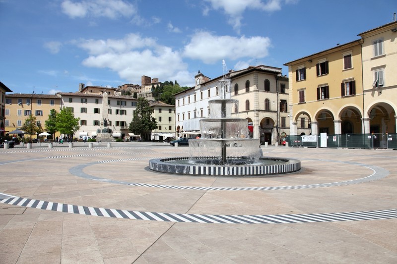 ''Piazza Arnolfo di Cambio'' - Colle di Val d'Elsa