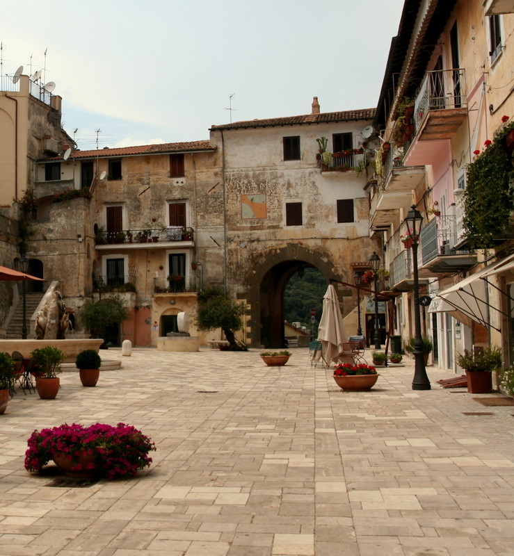 ''Piazza del borgo'' - San Felice Circeo