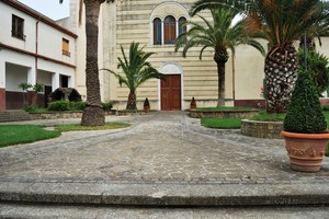 Intitolata a San Michele Arcangelo