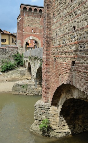 76635-494x800 76635-494x800