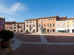 P.za Giacomo Leopardi