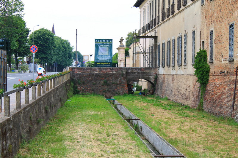 ''Il Ponte Laterale del Castello'' - Belgioioso