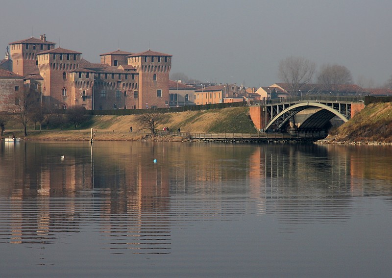 ''Ondine smacchiate'' - Mantova