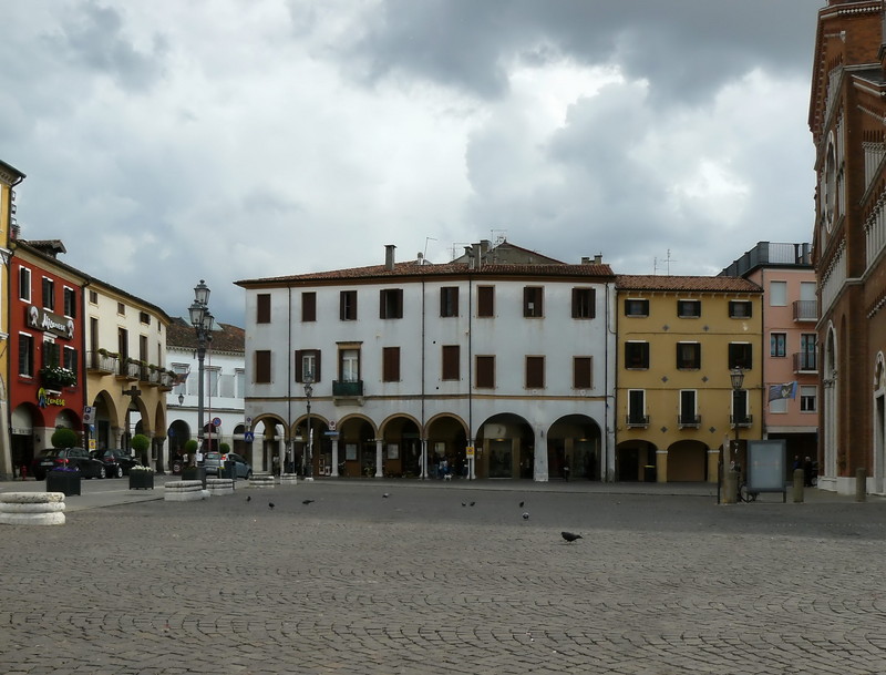 ''Sotto nuvole minacciose'' - Piove di Sacco