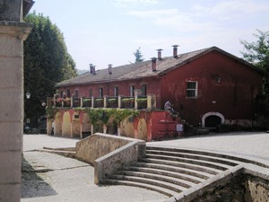 Nel Borgo di Fossanova