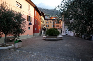 Piazza del Torcol a Cassone