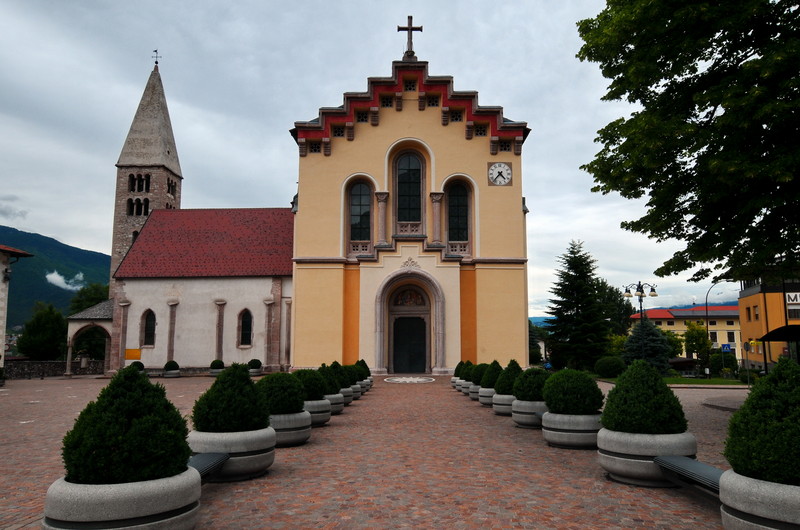 ''Piazza della Chiesa'' - Spormaggiore