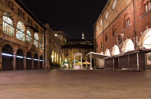 Milano piazza dei Mercanti