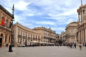 Piazza Duomo: “Il gioiello di Siracusa”