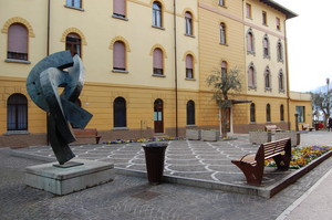 Piazza Pallone 2