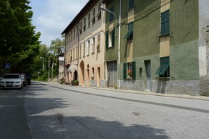 piazza durante la siesta a Giusvalla