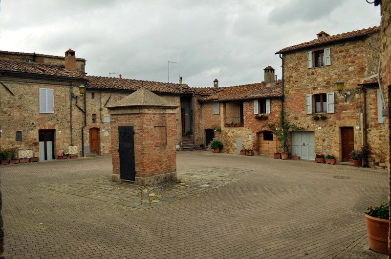 ''Piazza delle carceri'' - Murlo