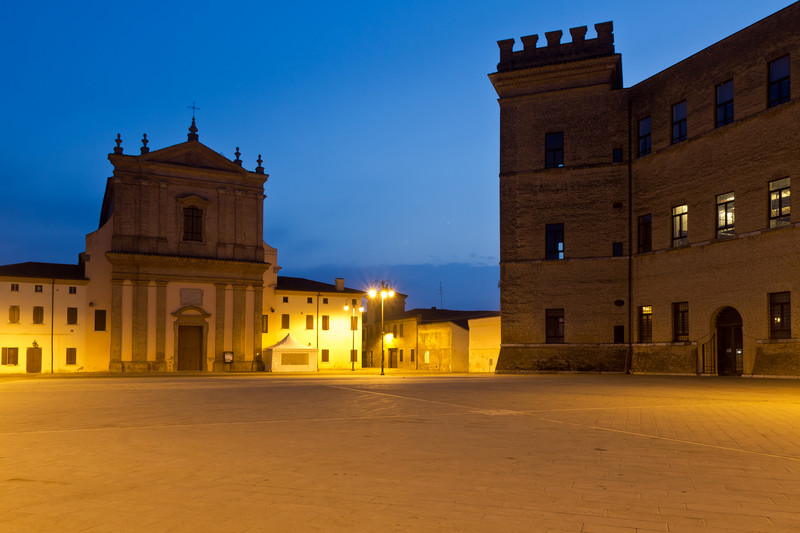 ''Ora blu in Piazza Santo Spirito'' - Mesola