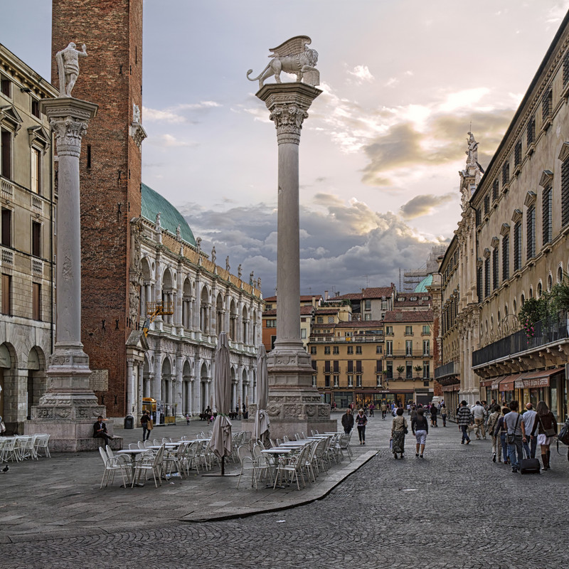 ''E si fa sera'' - Vicenza