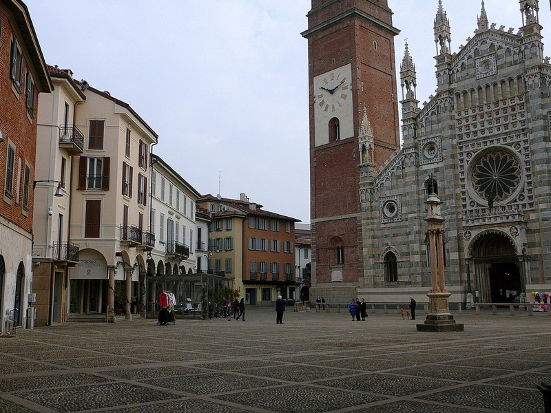 ''Turisti mattinieri'' - Monza