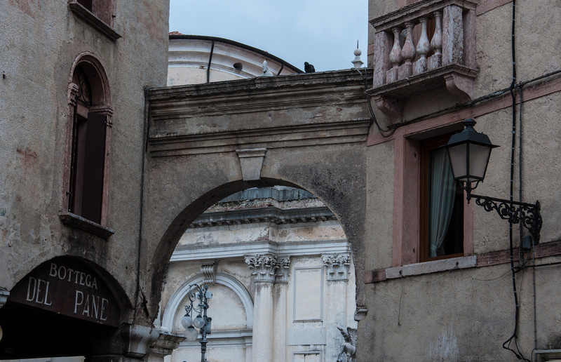''Collegamenti segreti'' - Bassano del Grappa