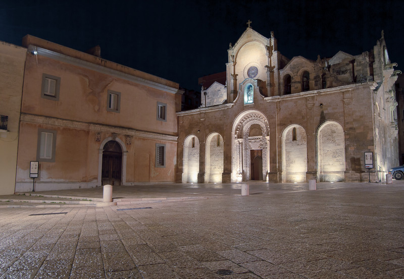 ''L’eleganza della notte'' - Matera