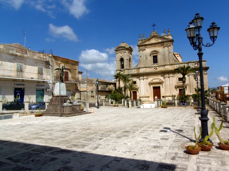 ''Piazza Vittorio Veneto'' - Giarratana