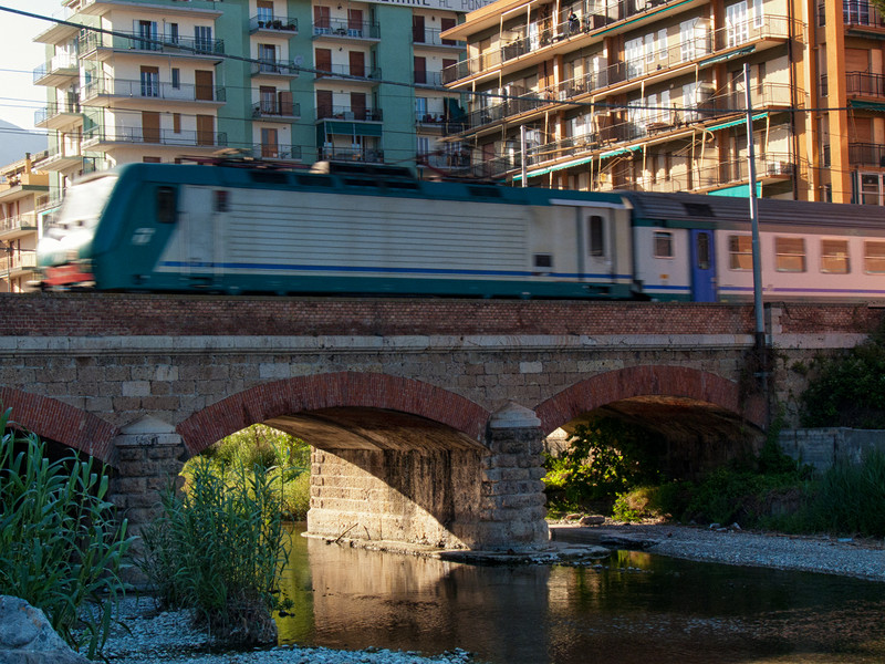 ''Passa il treno'' - Borghetto Santo Spirito