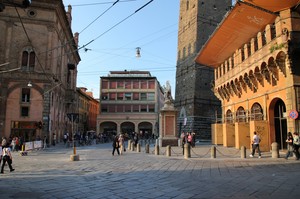 Piazza di Porta Ravegnana