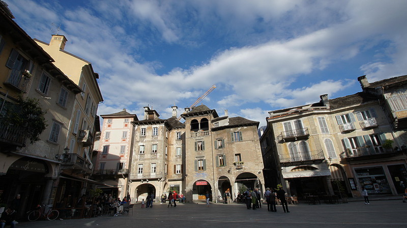 ''Pz. Mercato'' - Domodossola